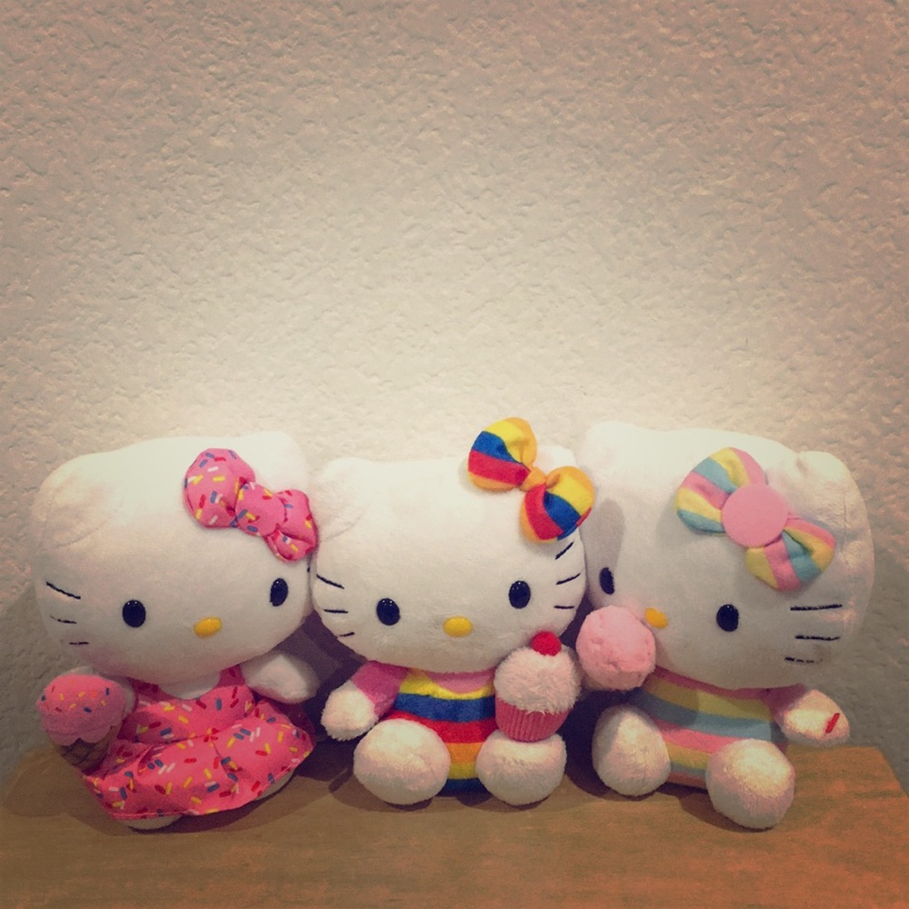 ❣️RARE HELLO KITTY❣️COLLECTION BY SANRIO HARD TO FIND PRETTY CUTE PLUSH TOYS LOT